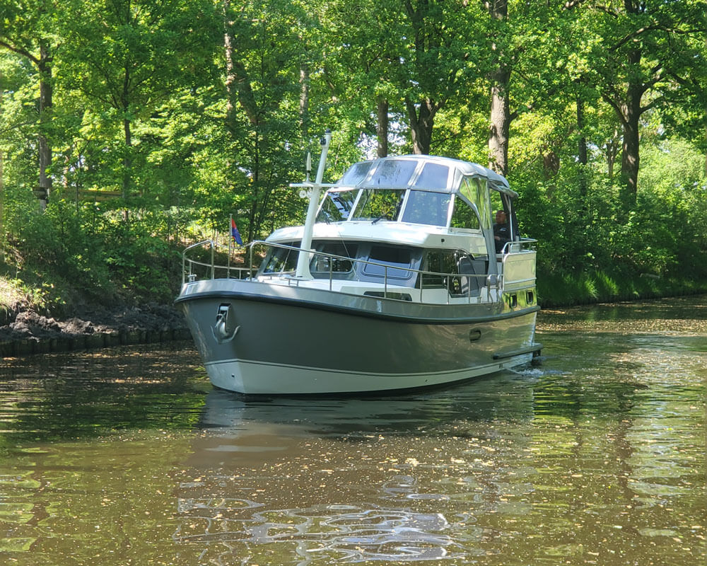 Siemer Werft Barßel-Reekenfeld -  Fotoshooting Elisabethfehnkanal